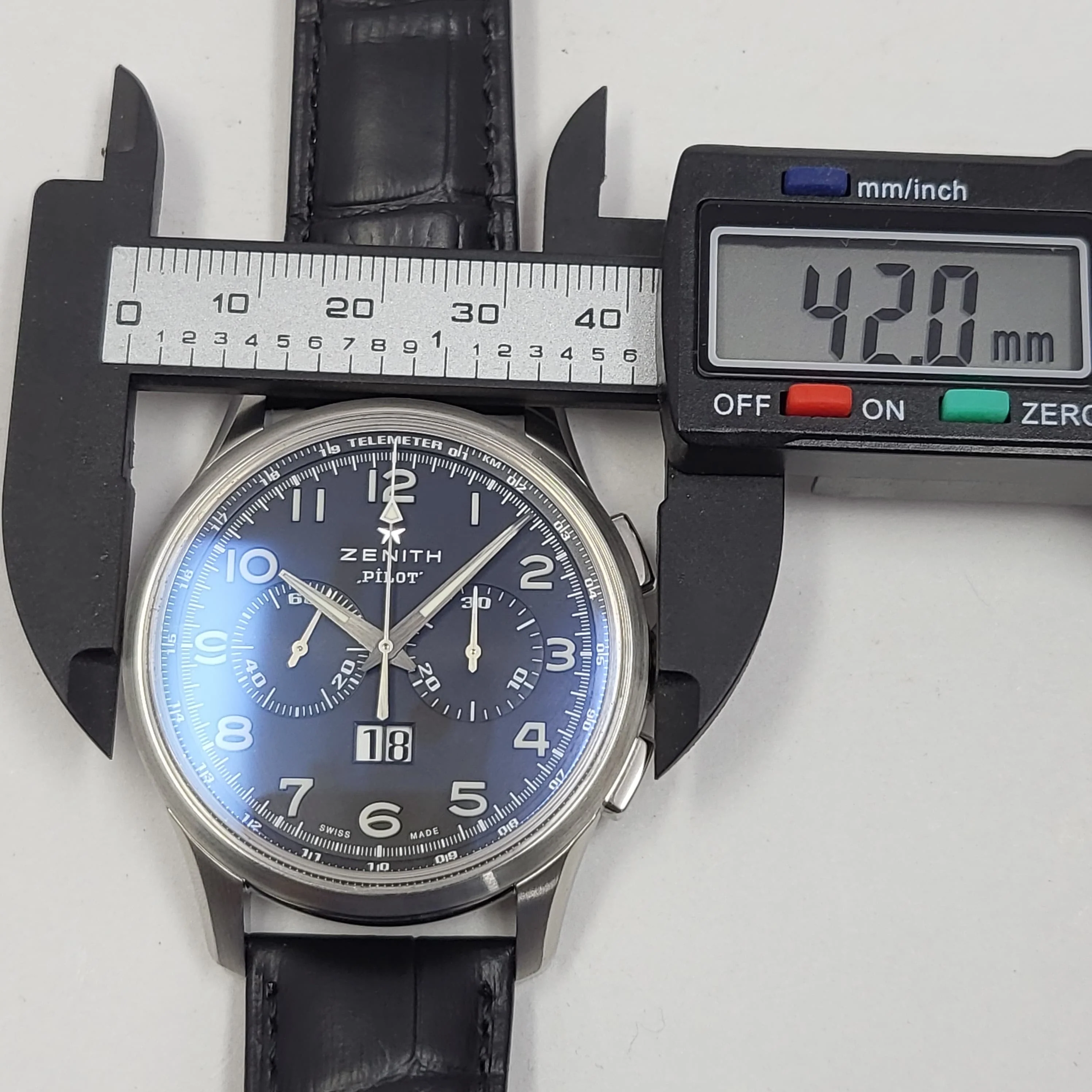 Reloj Zenith Pilot Big Date Crono Automático - Image 7