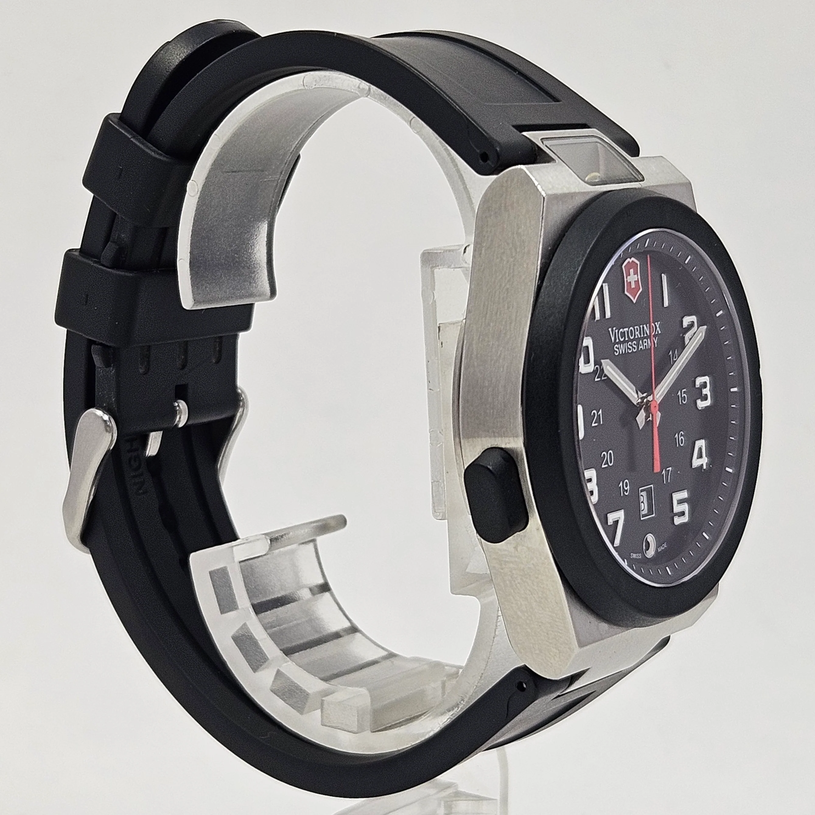 Reloj Victorinox Night Visión ll Quartz - Image 5
