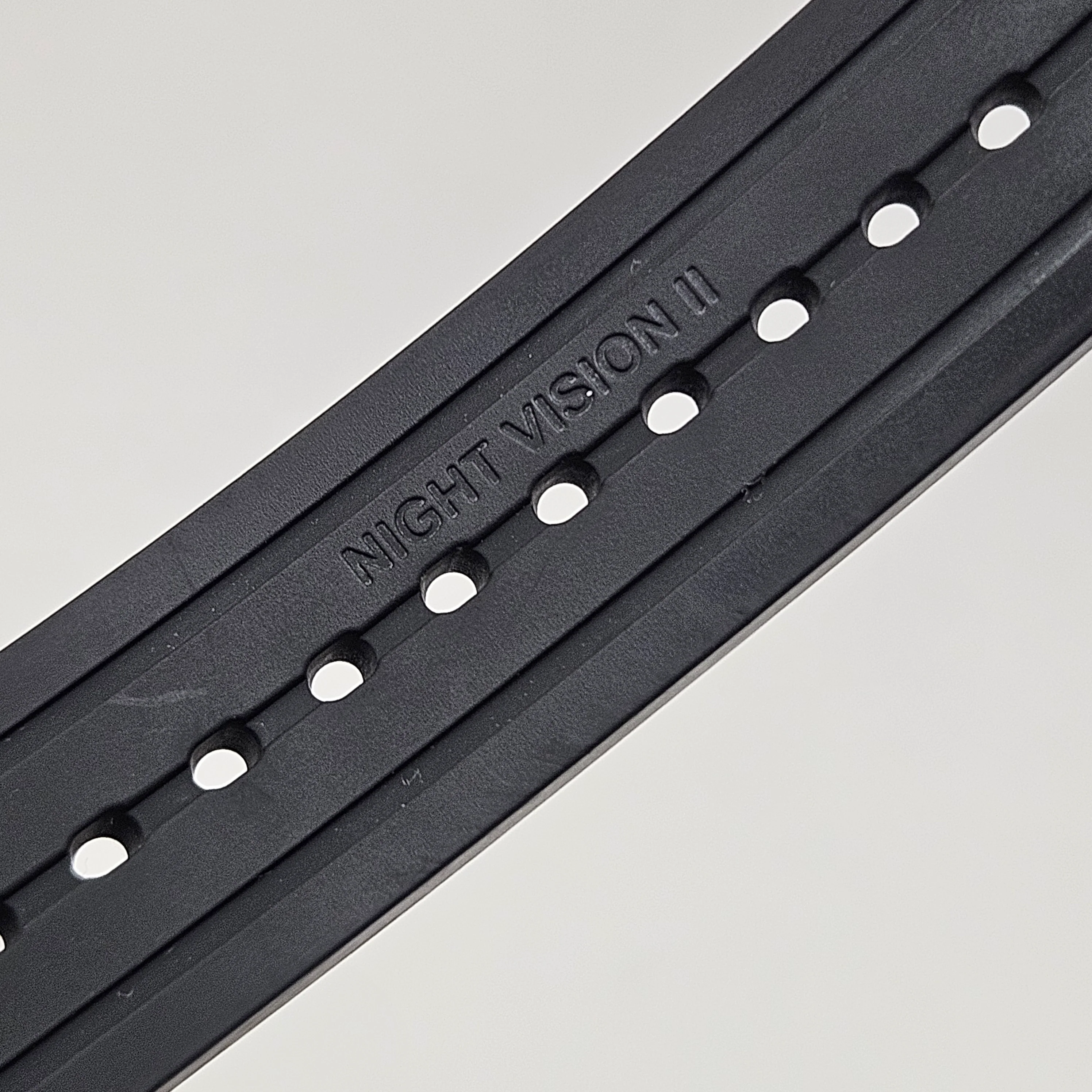 Reloj Victorinox Night Visión ll Quartz - Image 7