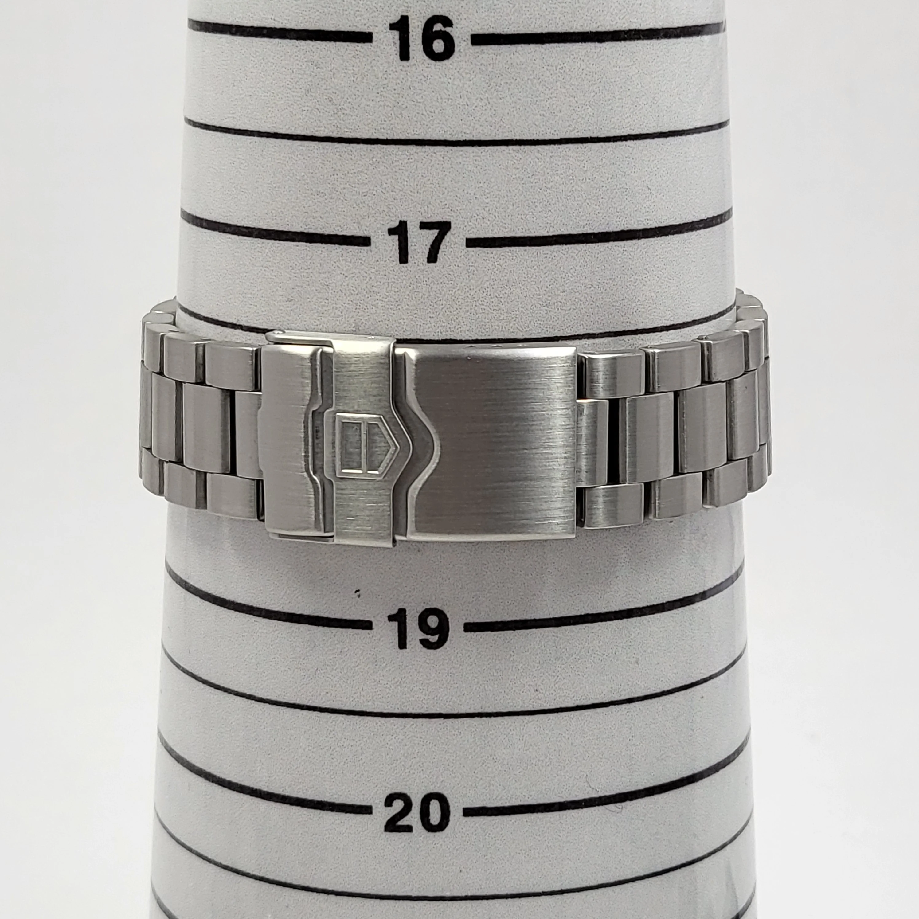 Reloj Tag Heuer Formula 1 Big Date Quartz - Image 9